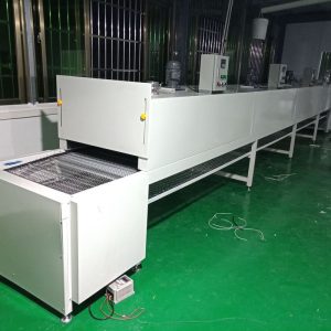 噴涂流水線_隧道爐烘干線不銹鋼房輸送機(jī)鏈板流水線高溫隧道爐流水線